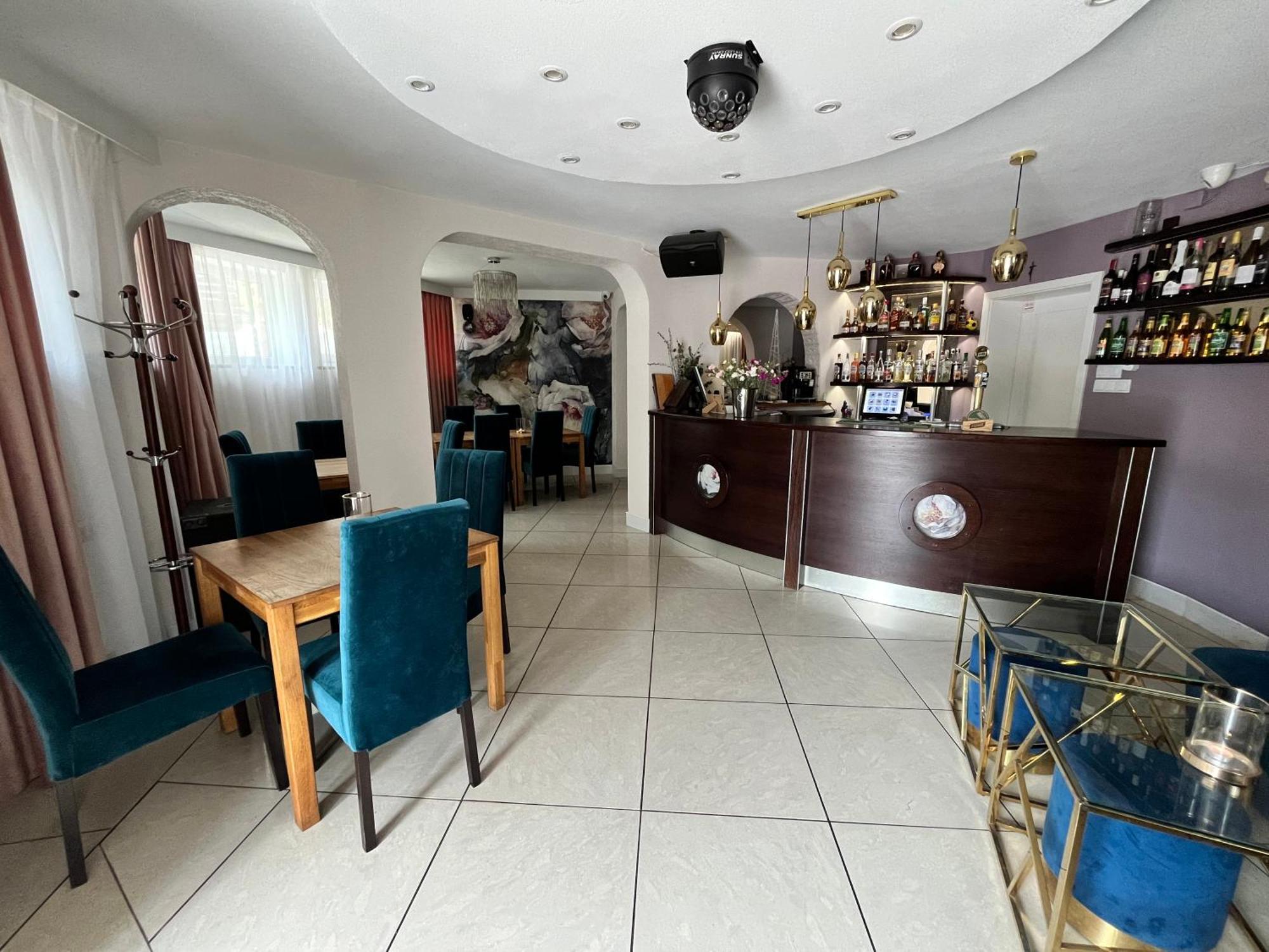 Hostel & Restauracja Santorini 比亚韦斯托克 外观 照片