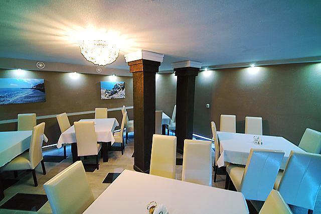 Hostel & Restauracja Santorini 比亚韦斯托克 外观 照片
